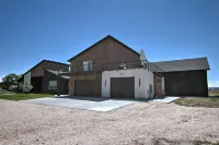 Modern Home w/ Indoor Pool/Slide, Indoor Sports Court, 1.5 Acres, Sleeps 40