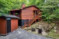 Epic Couples Retreat! Theatre! Waterfall! Jacuzzi! Firepits! - บูติค
