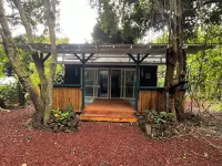 Jungle Cabin with private bathrooms TA-154-746-2656-01 Hotels in Captain Cook