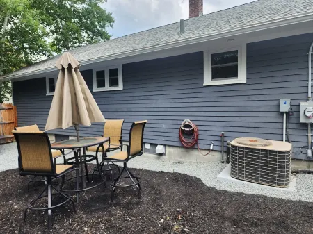 Guest house walking distance from historic downtown Littleton