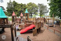 Lakeside Bliss | Top location Guesthouse Hotels near Lake Wendouree