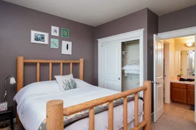 All the Views: A Private BnB with VIEWS