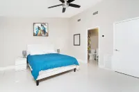 Relaxation Villa with New Huge Pool and Spa