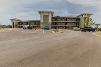 New Lakefront Condo