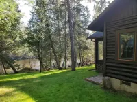 Grayling, MI - Fisherman's Log Cottage on the "Holy Waters" of the AuSable River Hotels in Grayling Township