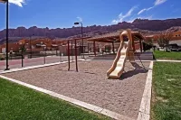 The Howling Coyote - Moab's Adventure Basecamp