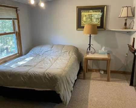 Cozy Lake House: Ark Encounter, Kincaid Lake, KY- Fishing, Scenic Get-Away Hotels in Pendleton County
