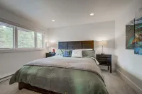10-Minutes to Ski Resort, 2.5-Bedroom, Mountain Views, Hot Tub/Sauna