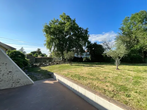 Gîte à la Campagne "La Petite Renaudière" à 15 min du Puy du Fou فنادق في La Gaubretiere