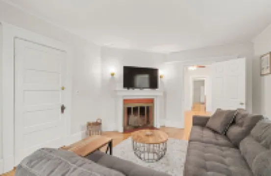 Historic Salem Retreat. Near Waterfront + Downtown