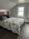 Humble Creek Manor — Comfort & Convenience in the Heart of Pine City