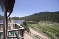 Fawn Haven On The Lake
