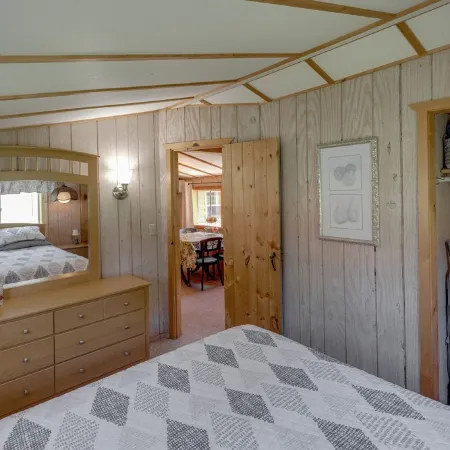 Cabin on Farm Island Lake in Aitkin
