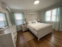 Beautiful 2 Bed Apt w/ Parking & Beach Passes - Walk to Beach, Rides, Waterpark