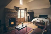 The Coach House is a retreat from the outside world. 酒店