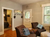 1920's and 2020's...the best of both! Hotels in Saluda