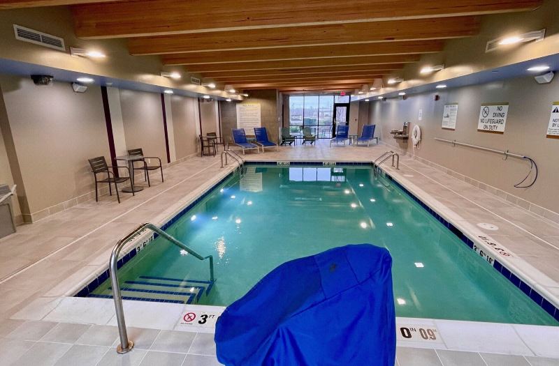 Home2 Suites by Hilton Bloomington Normal photo 2