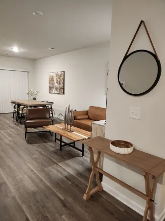 Newly Built Getaway! Отели в г. Севен Окс