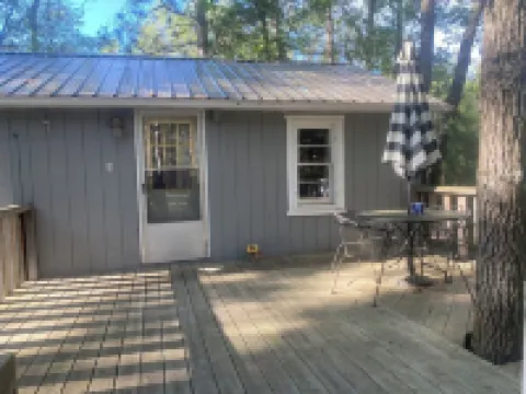 cabin centrally located near Crivitz WI 斯蒂芬森酒店