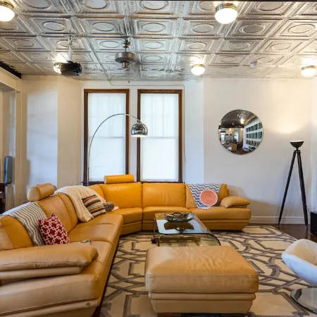 Porch House W/Swim Spa/Pool &3 Big Screens To Enjoy