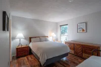 Red Sled at Hi Country Haus - 2 bed, 2 bath with a shuttle stop. Hôtels à proximité de : Snowblaze Condominiums