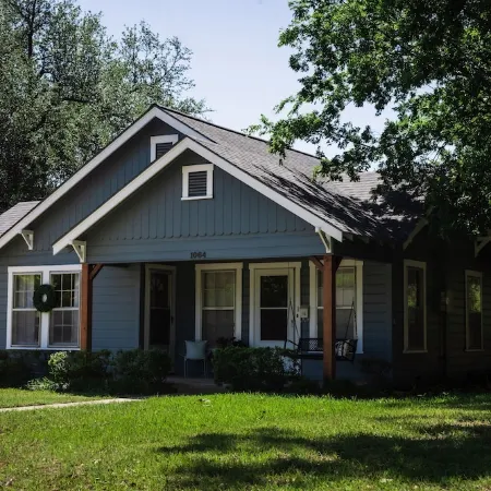 The Warmer Place - Charming Bungalow near TSU