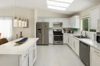 Chill dream house in Palm Springs Pool and SPA with View