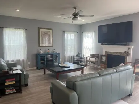 The Cozy Place in Rochester, NY Near RIT - CollegePet Friendly Отели рядом с достопримечательностью «Технологический институт Рочестер»