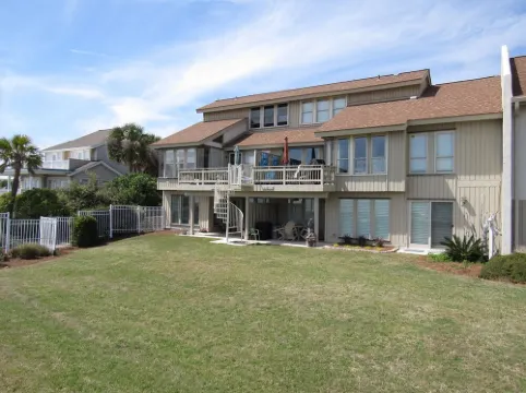 Special May Rates!!!  Direct Beach Front.  John Fripp Villa 101