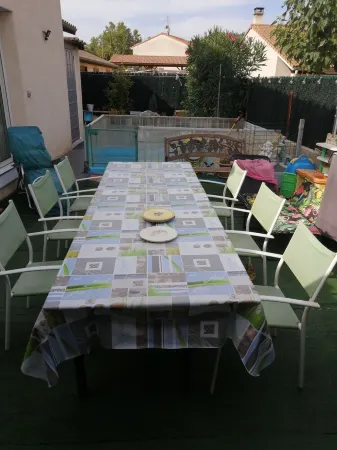 Magnifique Maison Toute Pratrique Отели в г. Крест