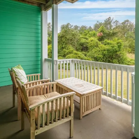 Break Time 3 BR, 3.5 Bath, Mini-Waterpark, Pool, Gym, Linens Provided Sleeps 7