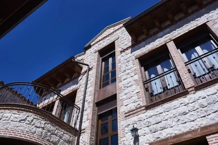 New luxury rural house, in the center of Castilla