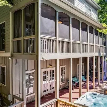 Big Canoe! 3 Masters, 2 Decks, Hot Tub, Fire Pit!
