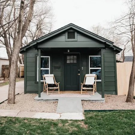 Cozy, speakeasy style house located in the heart of Norman