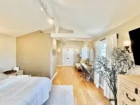 Family Retreat - game room & basketball court in La Mesa