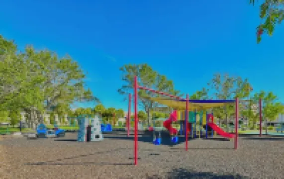 OCEANFRONT 4b/3ba St. Pete/Clearwater. Heated Pool. Patio. Paddleboards