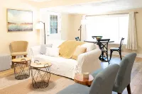 Quiet and Relaxing Neighborhood Great Location for Fun at Guntersville Lake