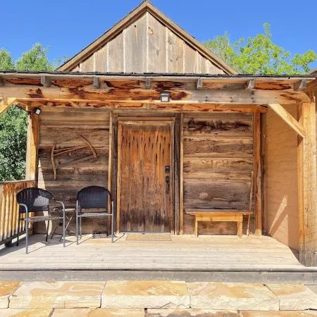 Historic Southern Utah Cottage- 20 miles to Zion National Park