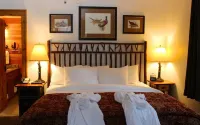 15-45% Off- Whiteface Lodge- Pools, Hot tubs, Spa, Game Room & Theatre!