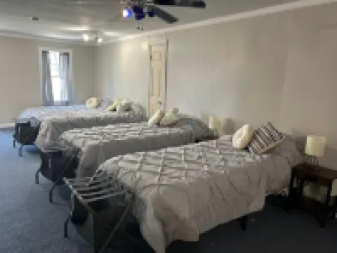 A Cosy Family Retreat In Nature, Or Perfect Romantic Getaway for Two! Hotels in Auglaize County