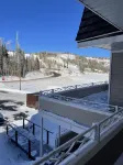 Ski in ski out cozy condo retreat!