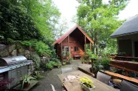 Cabin In the Trees In historic Jim Thorpe, on the side of Flagstaff Mountain Hotels near Mauch Chunk Museum & Cultural Center