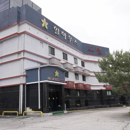 Yangju Hillhouse Hotel