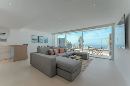 Magnífico Apartamento con Piscina Privada y Vistas al mar en los Gigantes