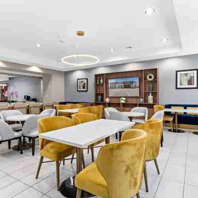 Hawthorn Extended Stay by Wyndham Port Arthur Dining/Meeting Rooms