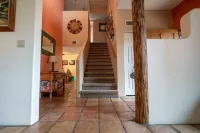 Peaceful desert Oasis, pool & spa! Pets welcome, golf, hiking, riding, dining.