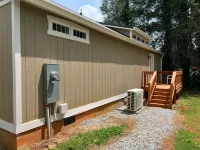 Cozy 1-bedroom house in charming Marion NC with WiFi, AC, and a covered porch