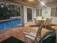 Treetops Riverfront Private Cottage w/Dock,Wildlife,Kayak,Bike,Pool,100+ Reviews