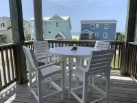 Oceanside Triplex Condo, steps from the sand w/ stunning ocean views!