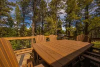 Cabin by AF Country Club Hot Tub